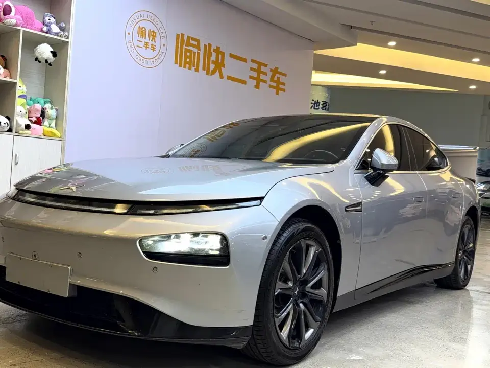XPeng P7 Model 670N 2020