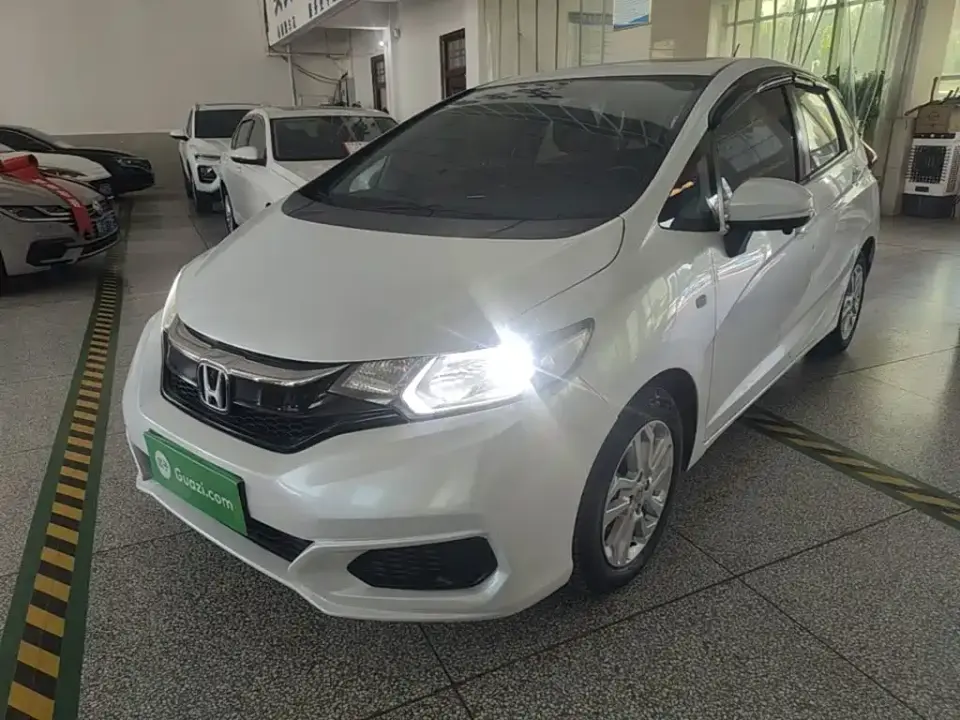Honda Fit 1.5L CVT Comfort Sunroof Edition 2019