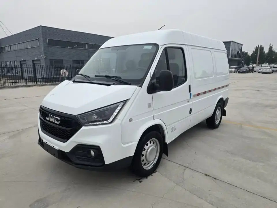 Jiangling Tesun 2.8T Commercial Short Wheelbase Medium Roof 3-Seater China VI JX493 2022