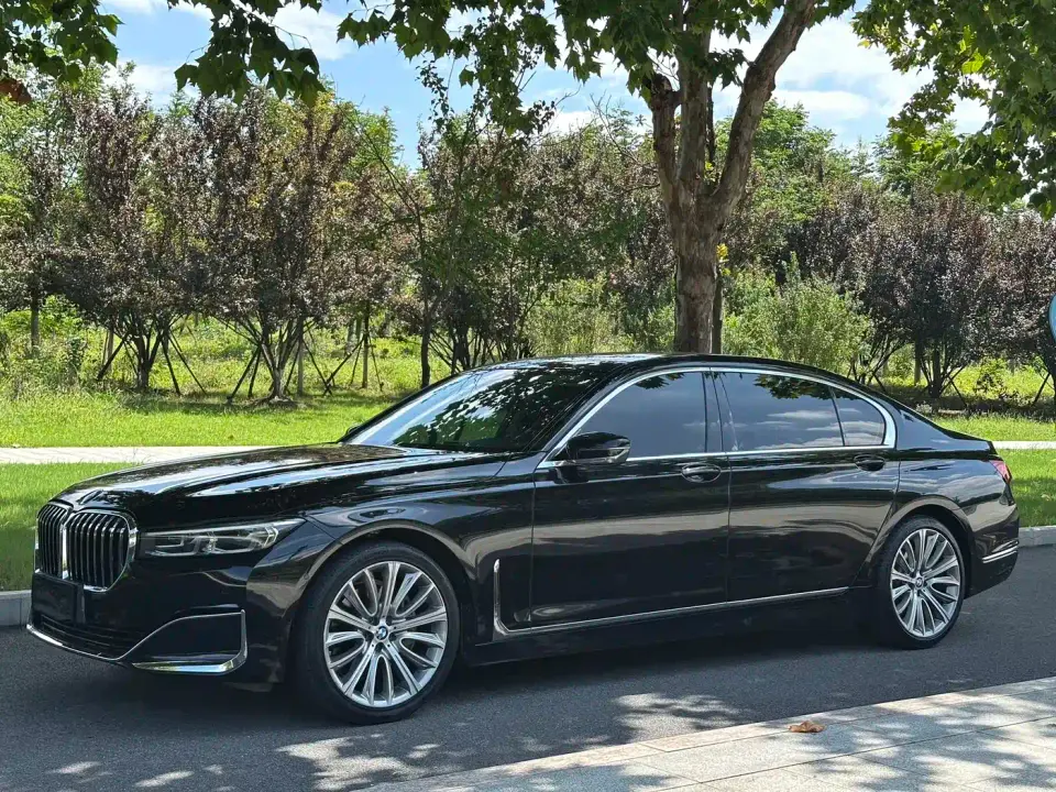BMW 7 Series 740Li Leading Luxury Package 2020