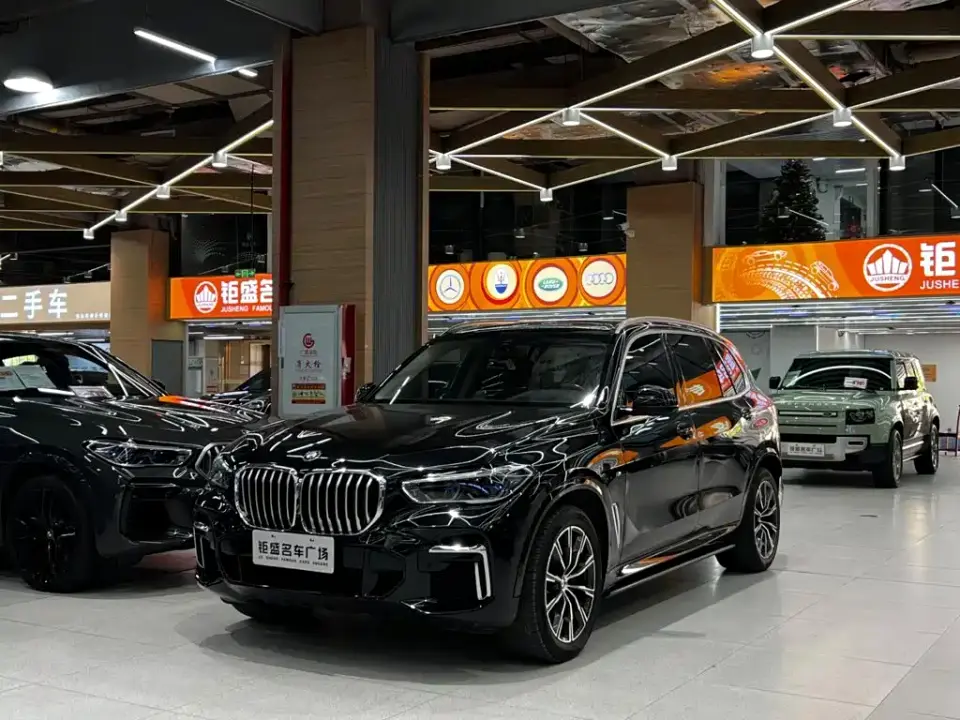 BMW X5 Facelift xDrive 30Li Premium M Sport Package 2022