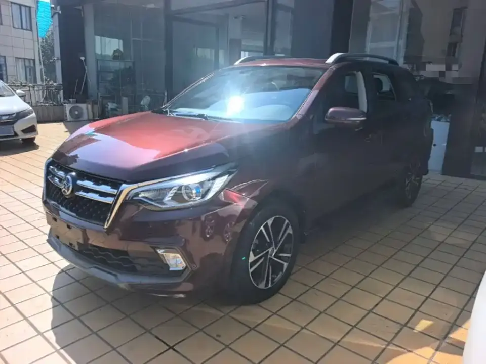 Venucia T70 2.0L CVT RuiXiang Edition 2019
