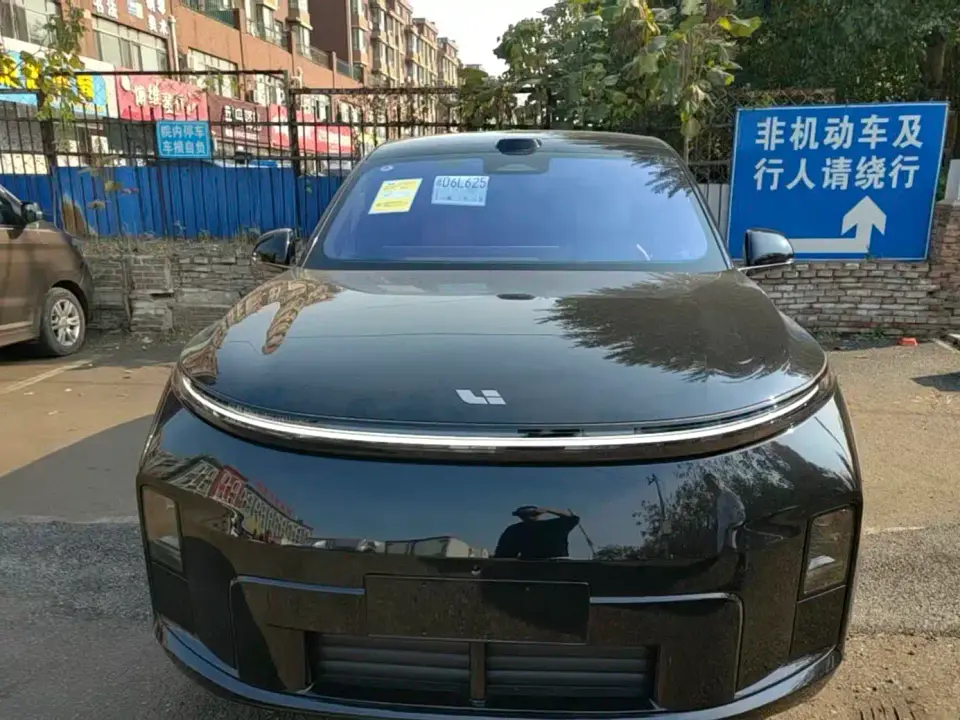 Li Auto Li L8 2026