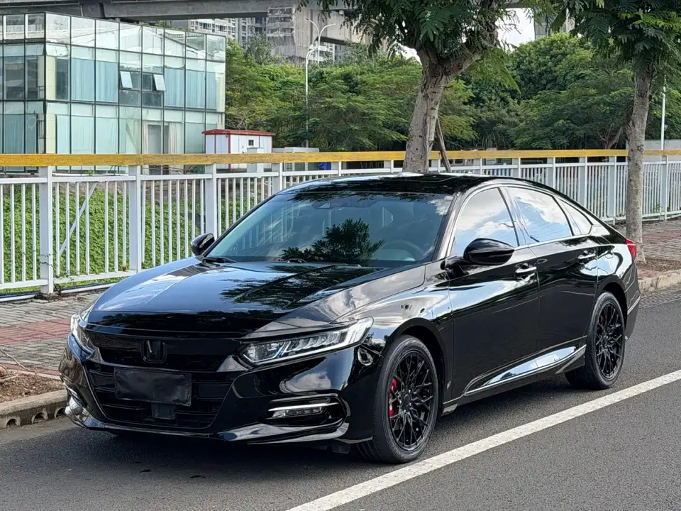 Honda Accord Sharp Hybrid 2.0L Sharp Leader Edition China VI 2020