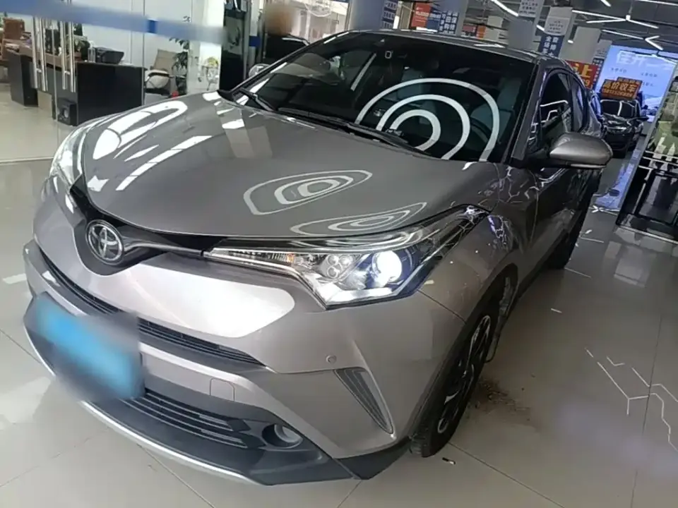 Toyota IZOA 2.0L Yi Xiang CARE 2020