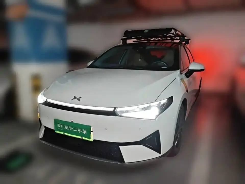 XPeng P5 Model 550E 2022