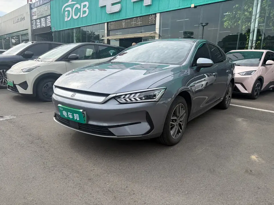 BYD Qin PLUS Glory Edition EV 420KM Leading 2024