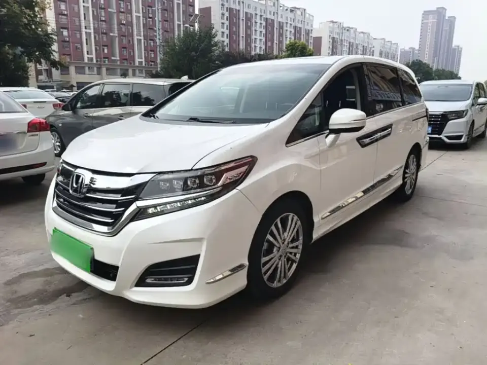 Honda Elysion 2.4L Luxury Edition 2019