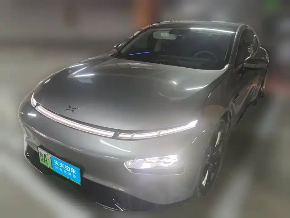 XPeng P7 Model 670N+ 2022