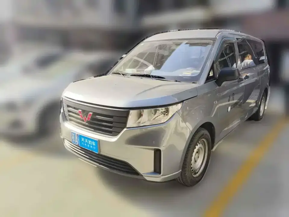 Wuling Motors Wuling Journey Model 1.5T Manual Comfort 2021