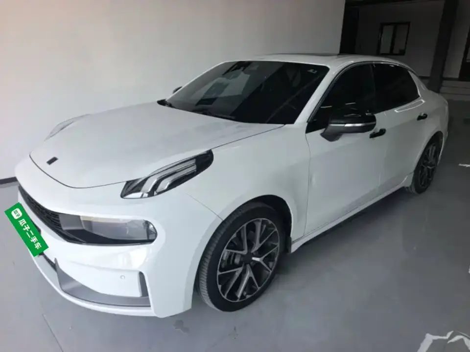 Lynk & Co 03 1.5TD DCT Jin Champion Edition 2021