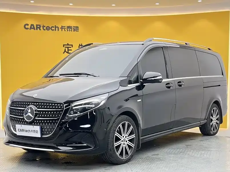 Mercedes-Benz V-Class V 300 L Long Wheelbase Premium 2025