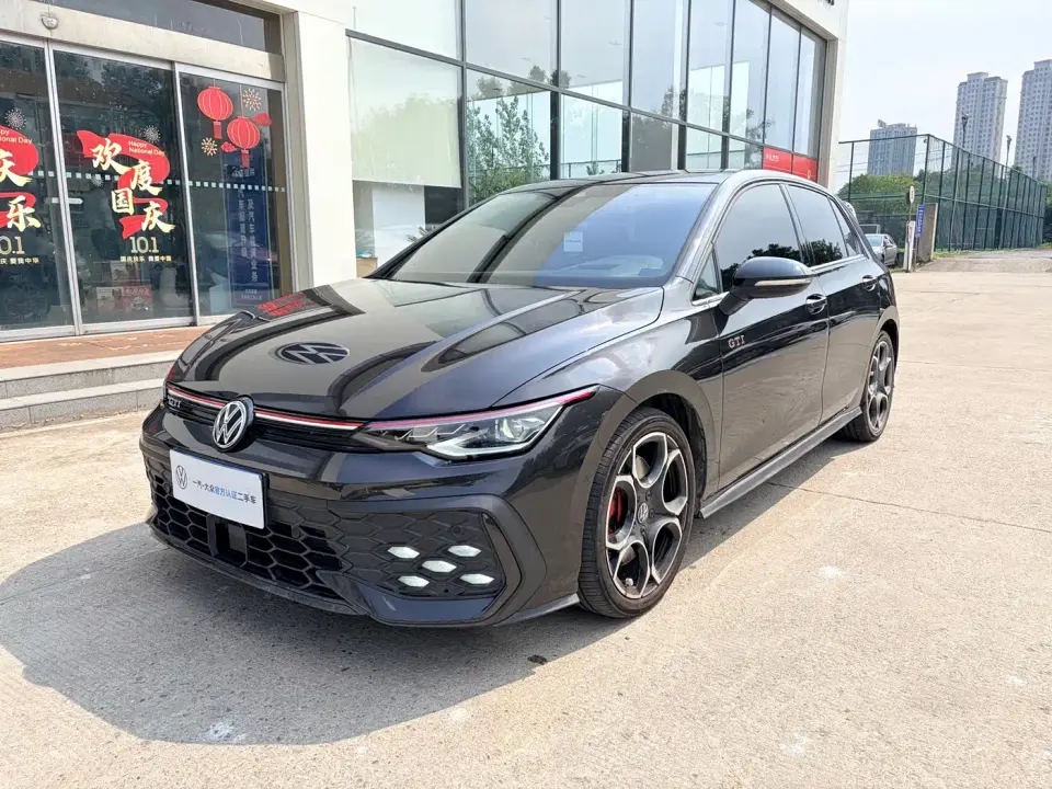 Volkswagen Golf GTI 380TSI DSG GTI 2025
