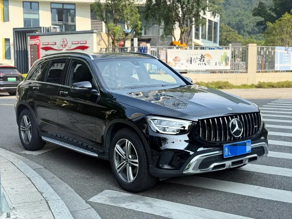 Mercedes-Benz GLC-Class GLC 260 L 4MATIC Sporty 2021
