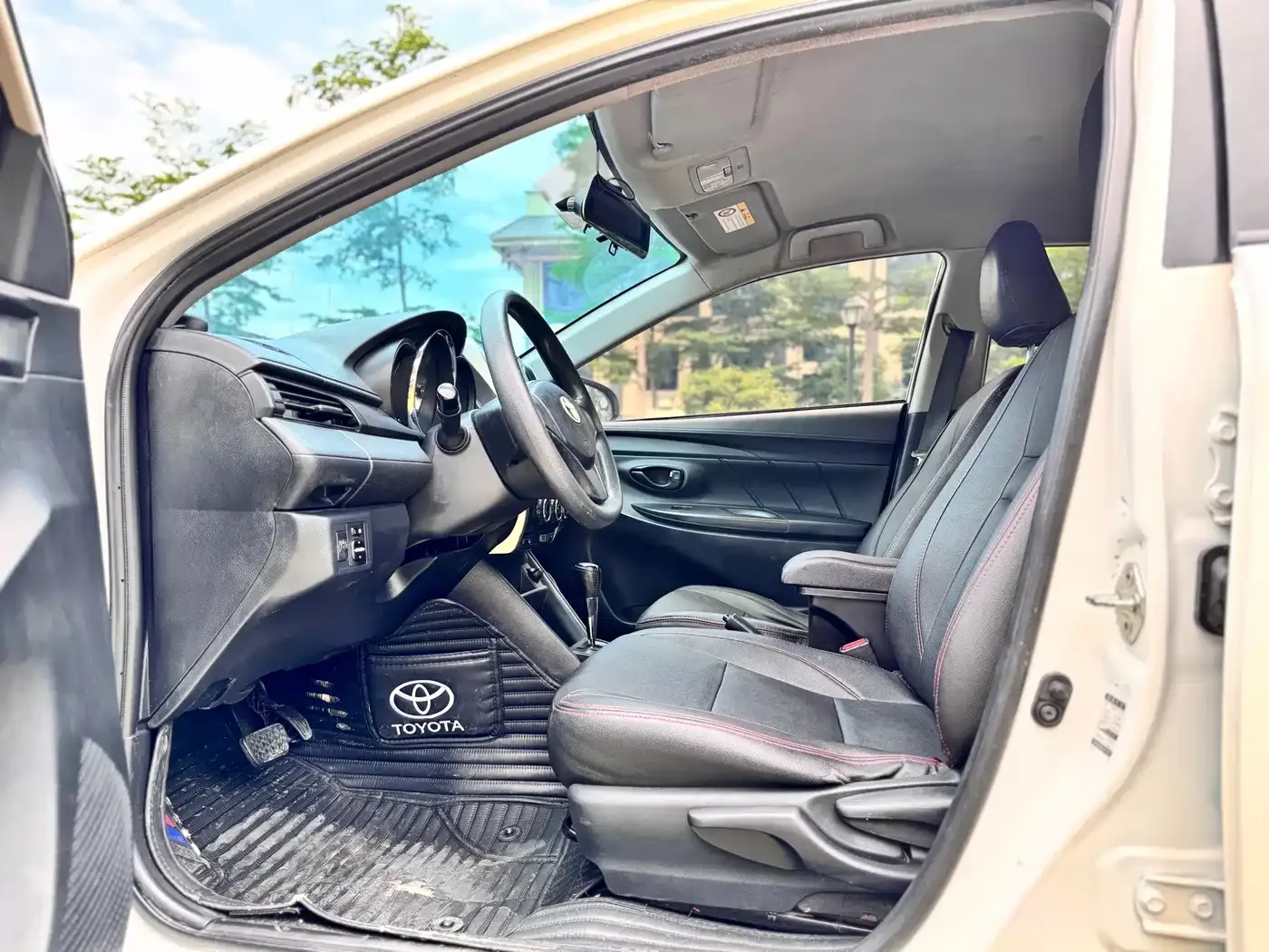 Toyota Vios 1.5L CVT Chuangxing Edition 2020 — фото 7