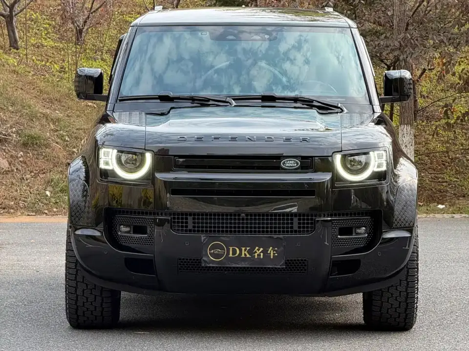 Land Rover Defender 110 3.0T P400 X-DYNAMIC HSE 2024