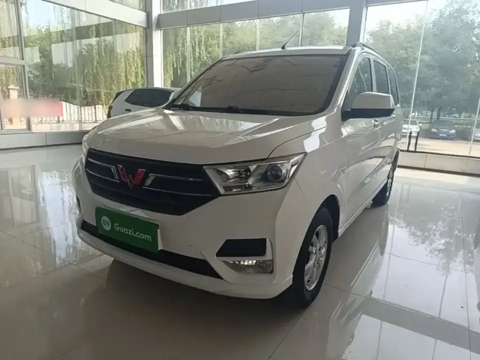 Wuling Motors Wuling Hongguang 1.5L S Standard LAR 2021