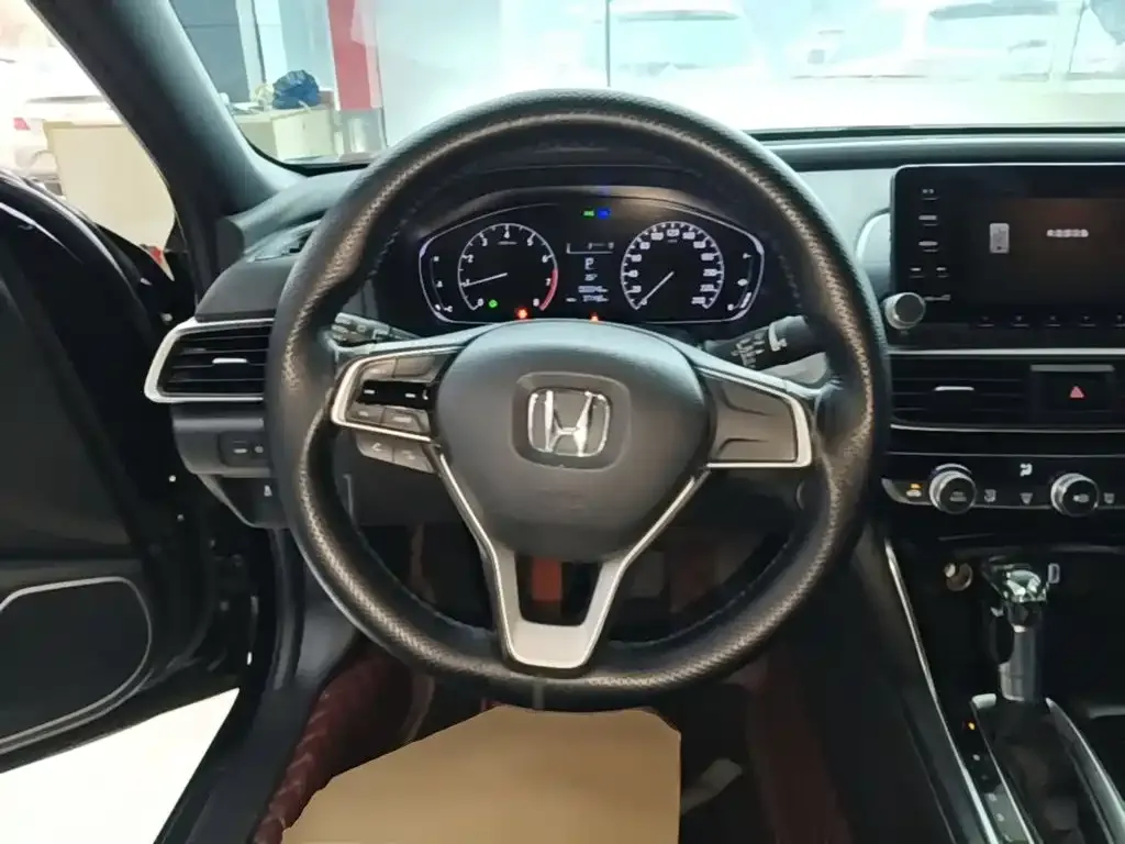 Honda Inspire 260TURBO Elegance 2023 — фото 10