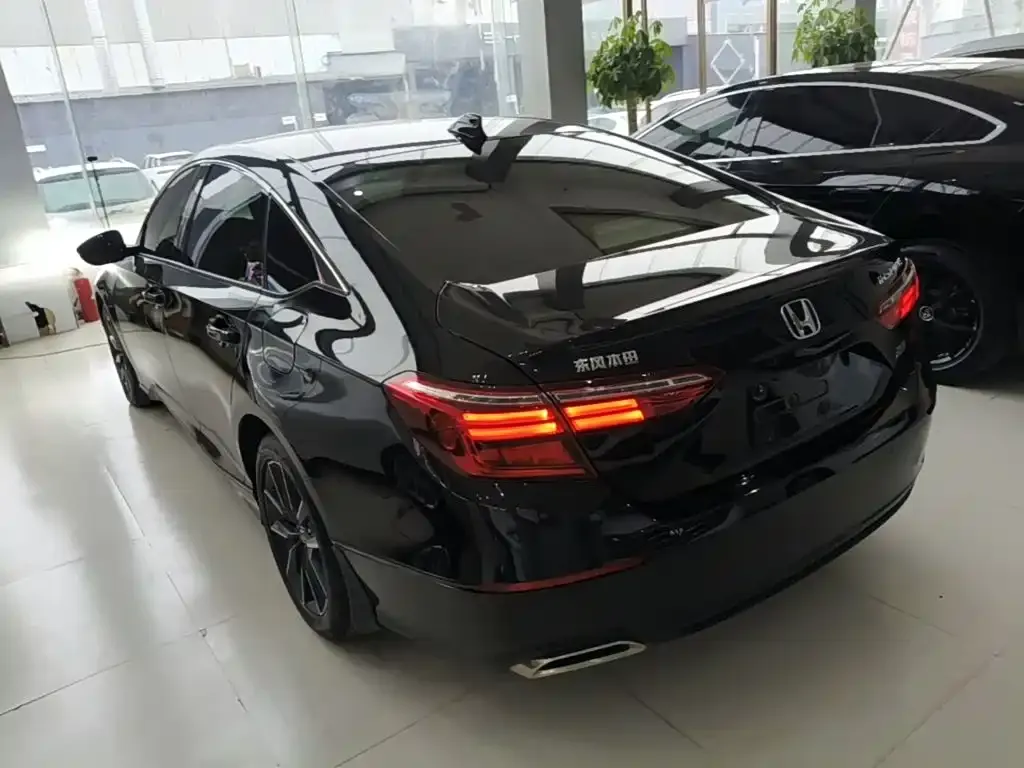 Honda Inspire 260TURBO Elegance 2023 — фото 4