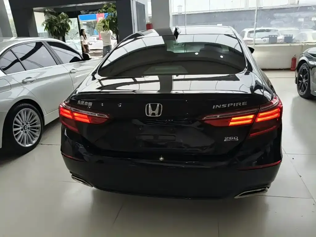 Honda Inspire 260TURBO Elegance 2023 — фото 5