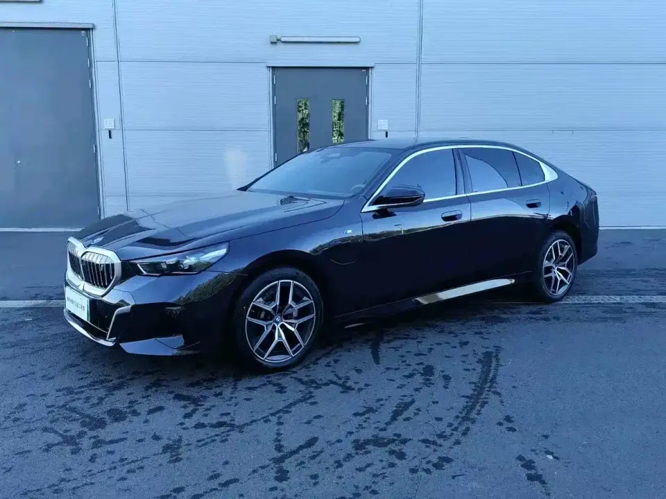 BMW i5 eDrive 35L M Sport Package 2026
