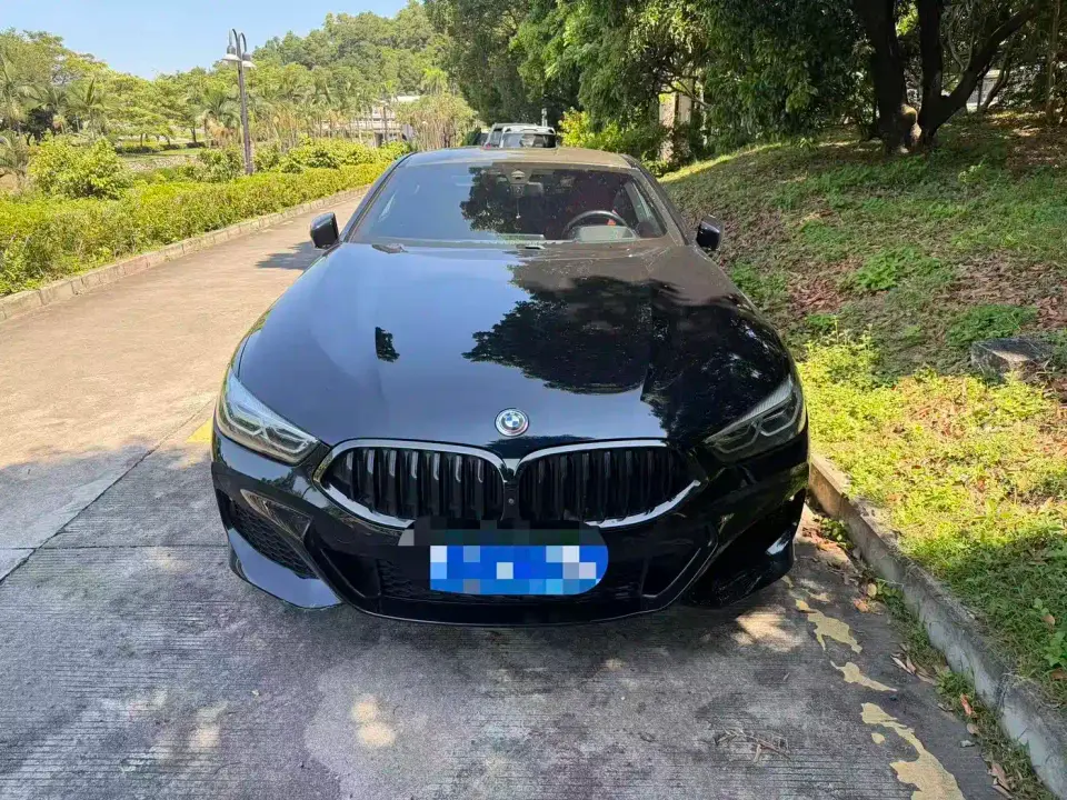 BMW 8 Series 840i Coupe M Sport Package 2021