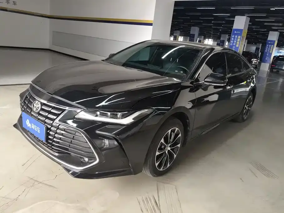 Toyota Avalon 2.0L Luxury Edition 2024