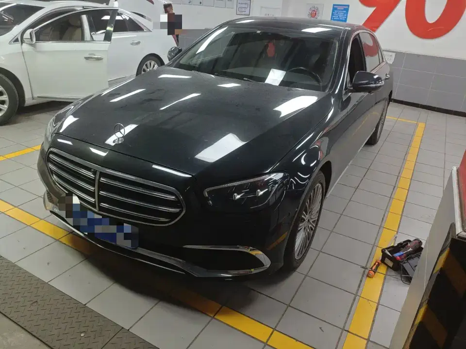 Mercedes-Benz E-Class E 300 L Luxury 2022