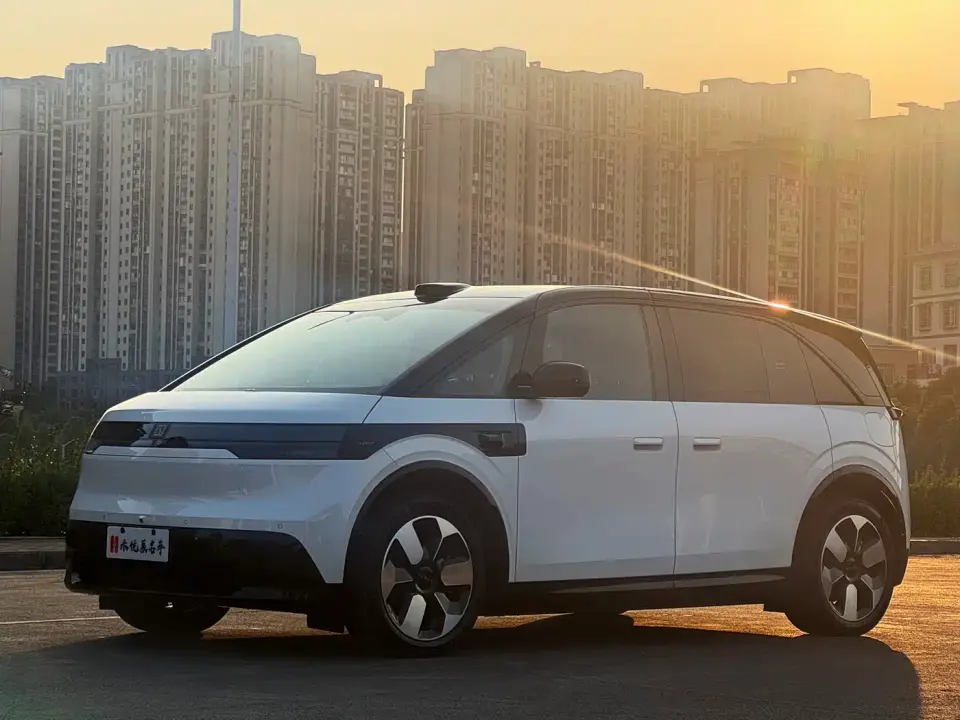 Zeekr MIX Smart Driving Edition 2026