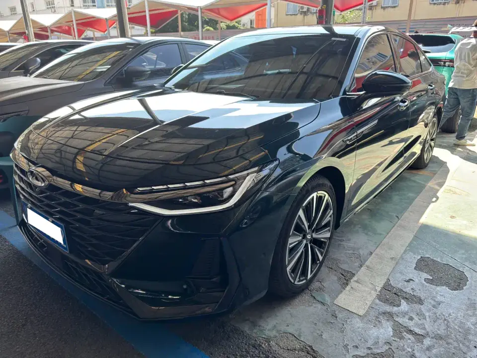 Chery Arrizo 8 1.6T DCT Elegance 2023