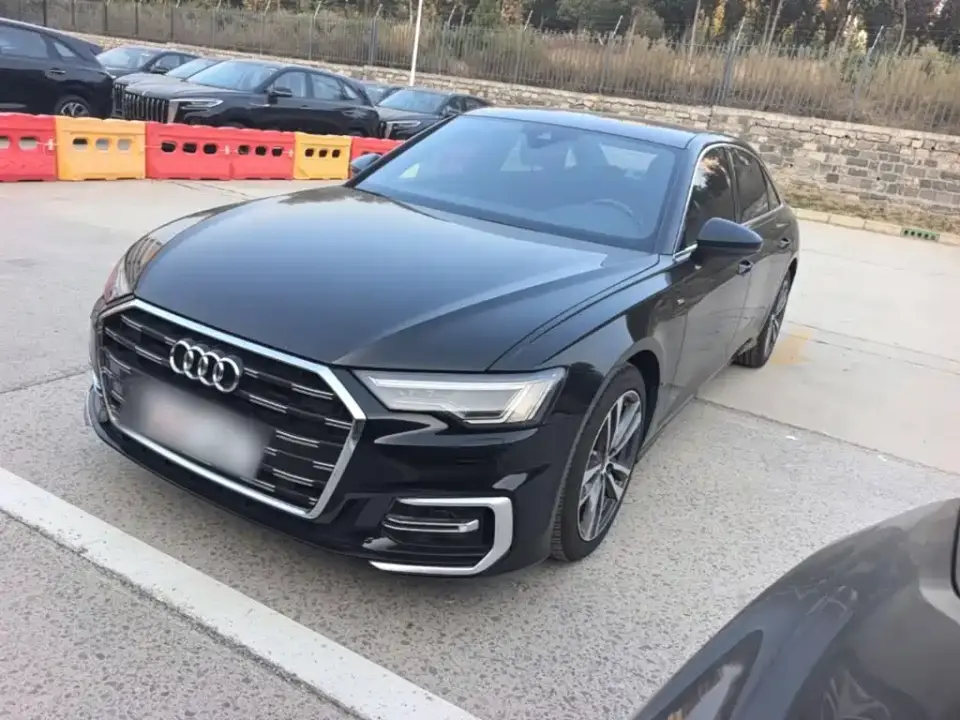 Audi A6L 40 TFSI Luxury Dynamic 2024
