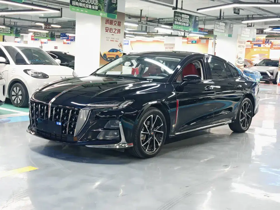 Hongqi H6 Model 2.0T Leisure Edition 2025