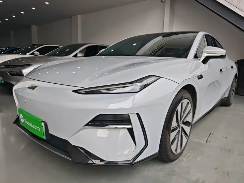 Geely Galaxy Galaxy E8 550km RWD MAX 2024