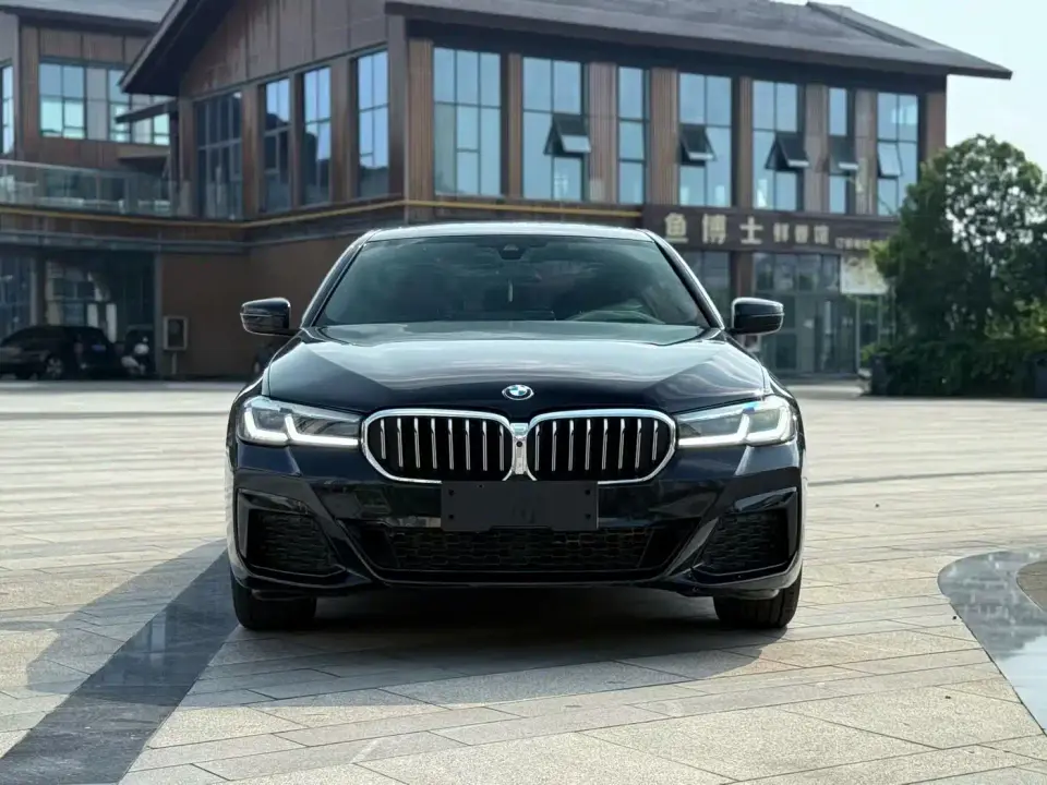 BMW 5 Series 530Li Exclusive M Sport Package 2022