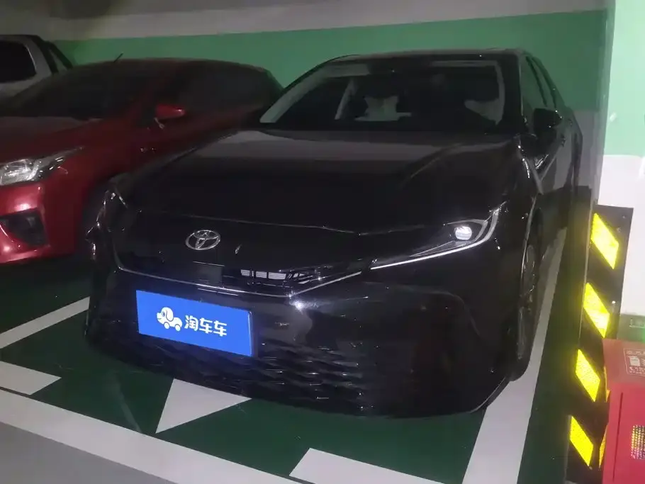 Toyota Camry Hybrid 2.0HGVP Luxury Edition 2026