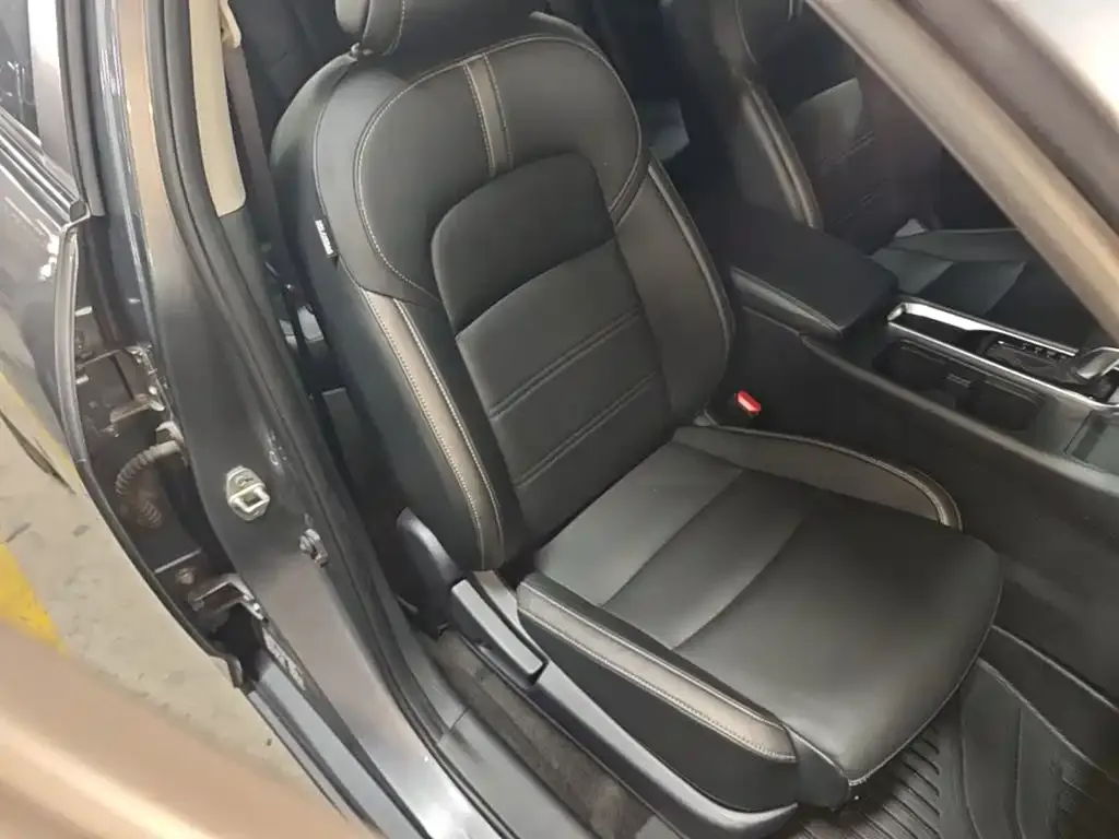 Nissan Sylphy 1.6L XL CVT Joy Edition 2020 — фото 24
