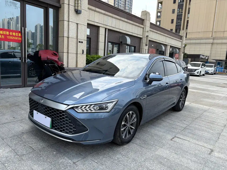 BYD Qin PLUS Glory Edition DM-i 55KM Leading 2024