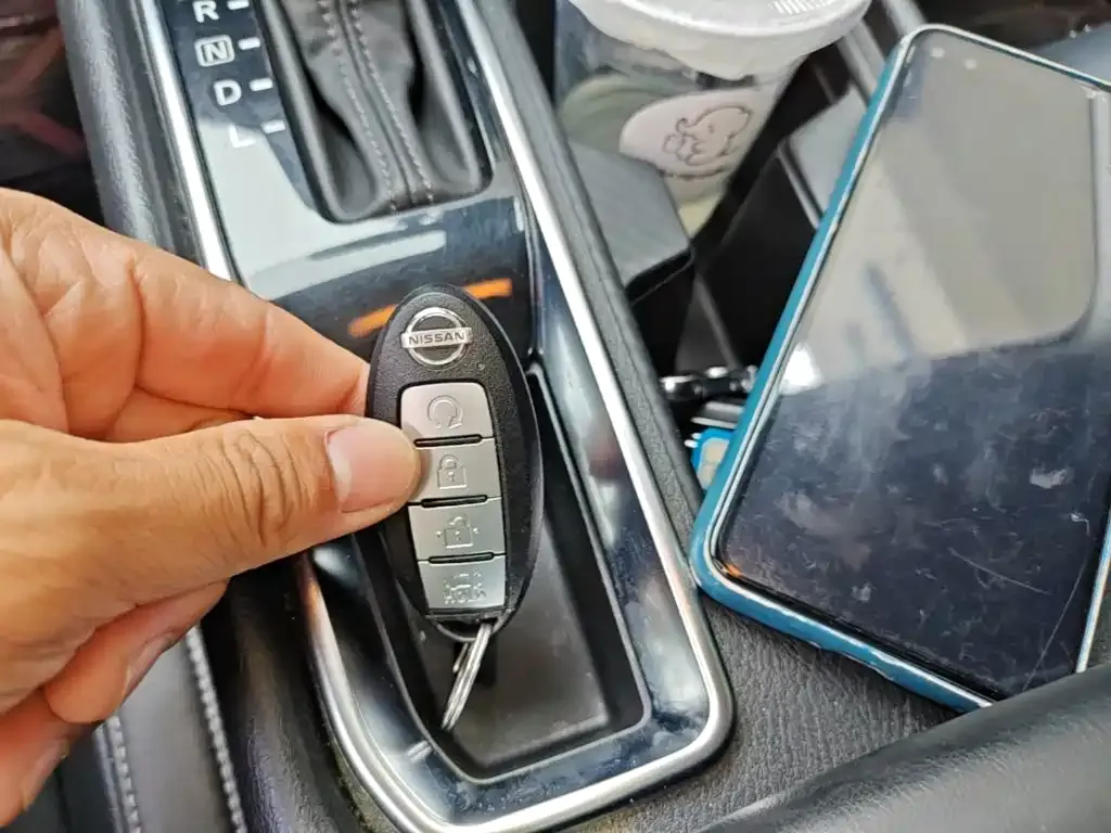 Nissan Sylphy 1.6L XL CVT Joy Edition 2021 — фото 8