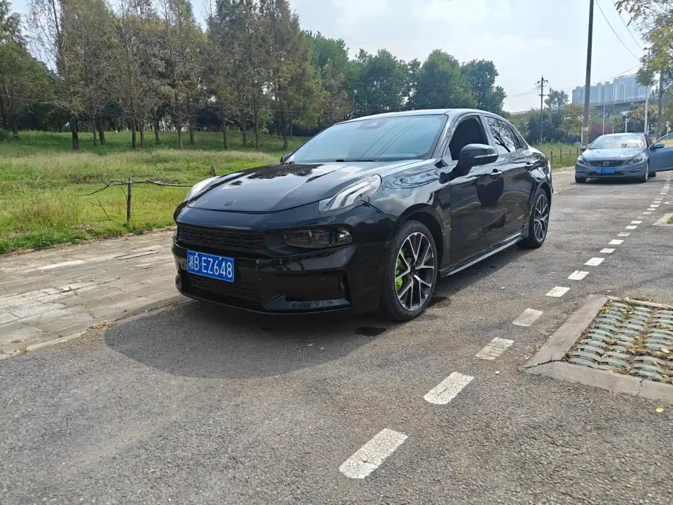 Lynk & Co 03 1.5TD DCT Power Pro Version China V 2019