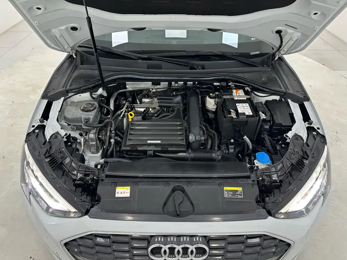 Audi A3 A3L Limousine 35 TFSI Style Elegance 2022 — фото 16