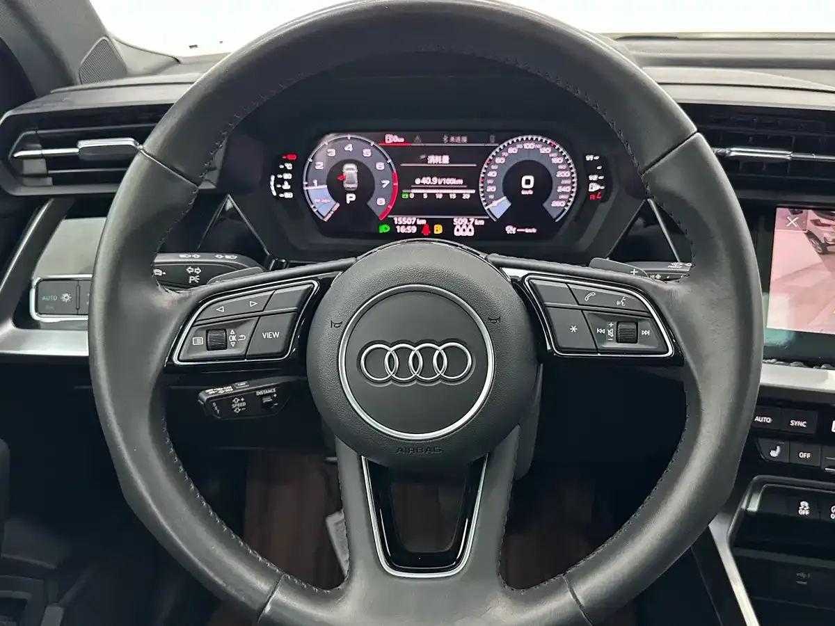 Audi A3 A3L Limousine 35 TFSI Style Elegance 2022 — фото 11