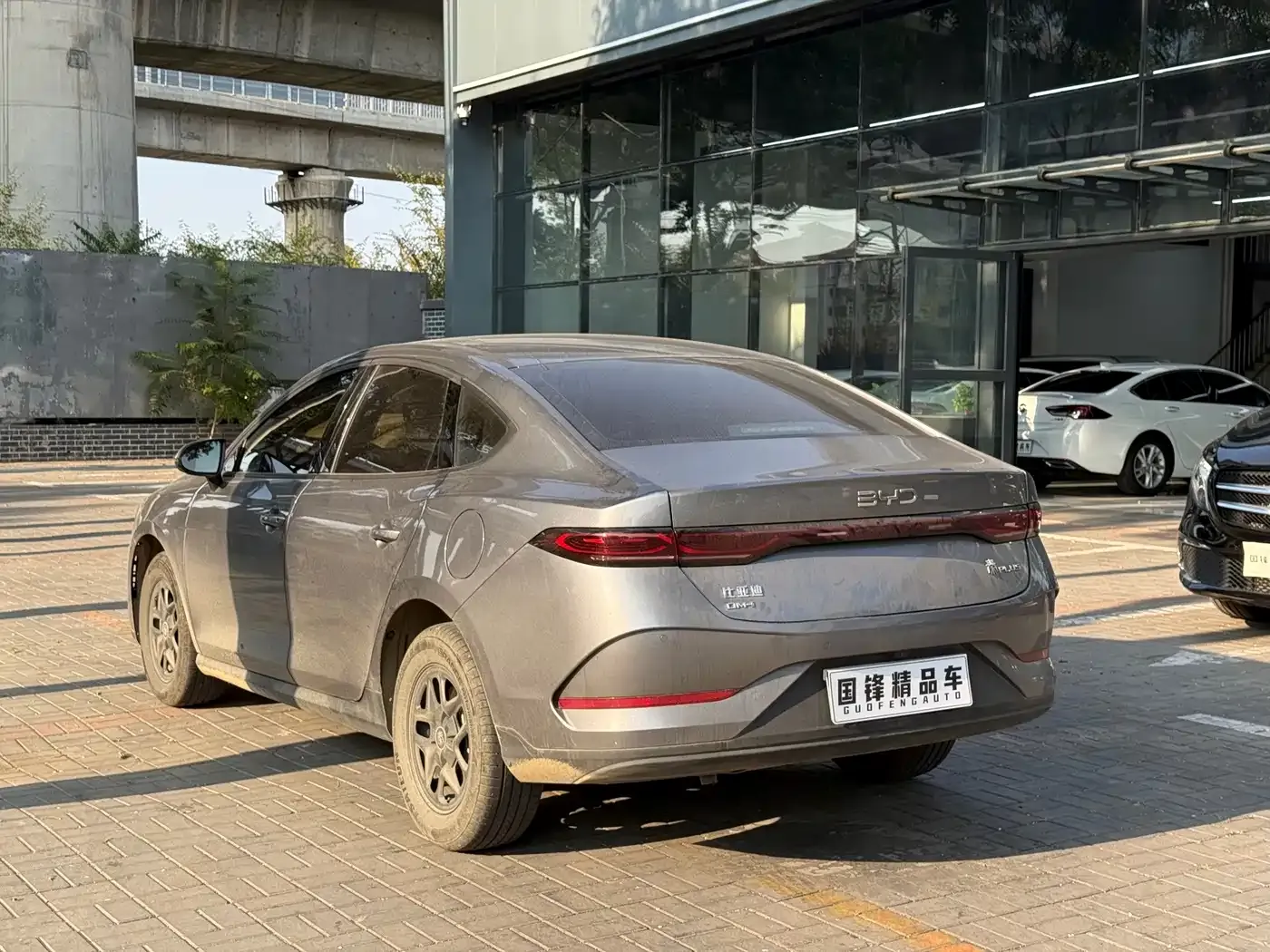 BYD Qin PLUS DM-i 128KM Progressive 2026 — фото 4