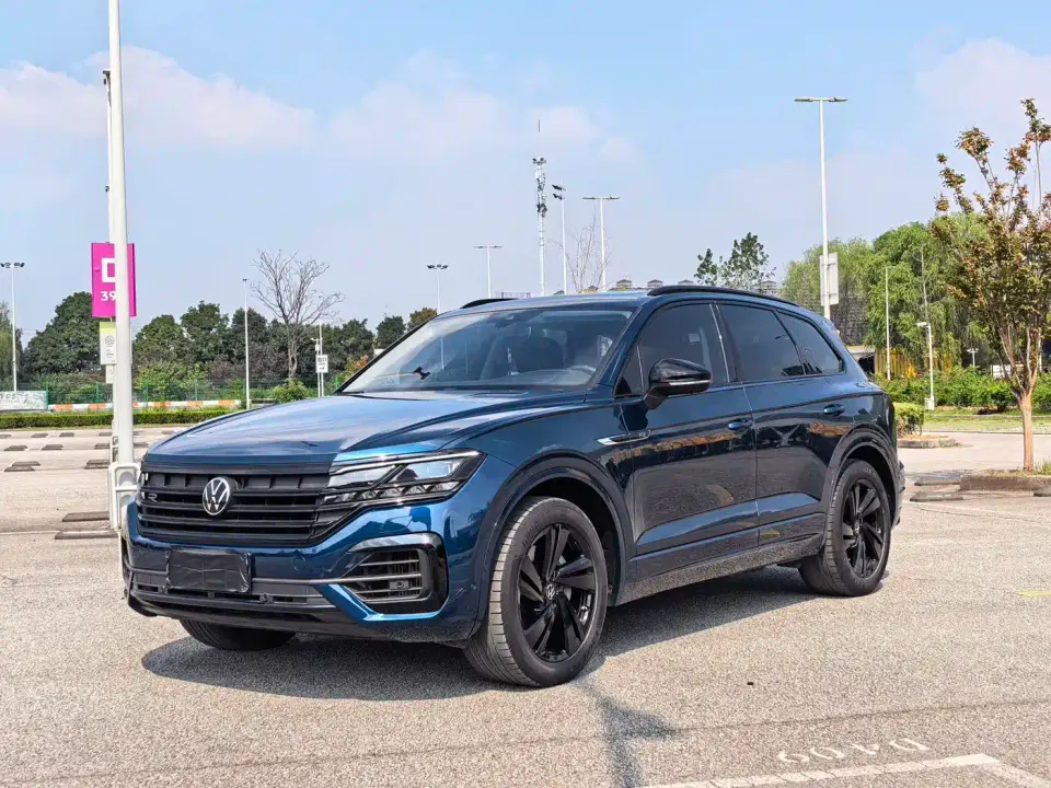 Volkswagen Touareg 3.0TSI Rui Xiang Edition Gloss Black Sport Package 2023