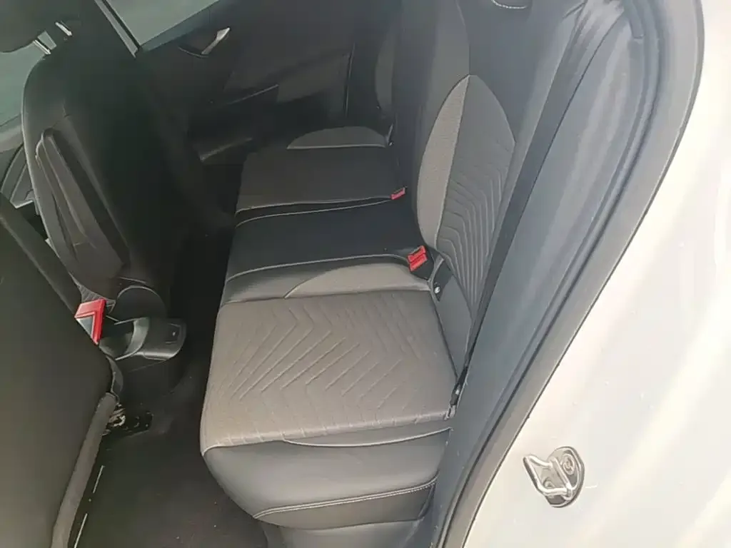 Volkswagen ID.3 Smart Pure Intelligent Edition 2025 — фото 16