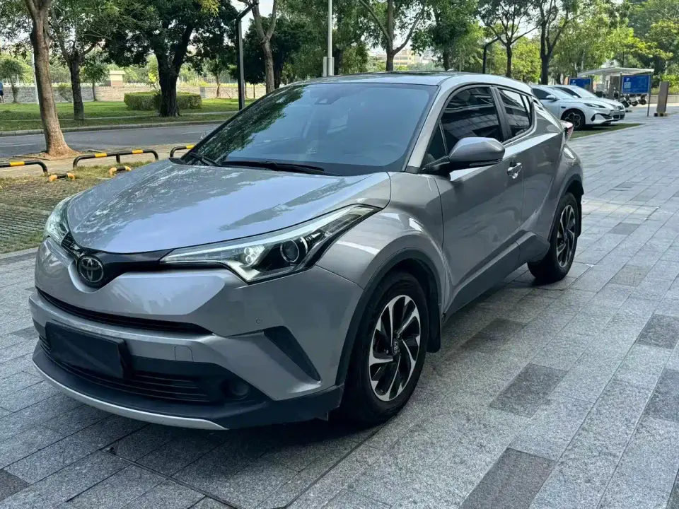 Toyota IZOA 2.0L Yi Xiang CARE 2020