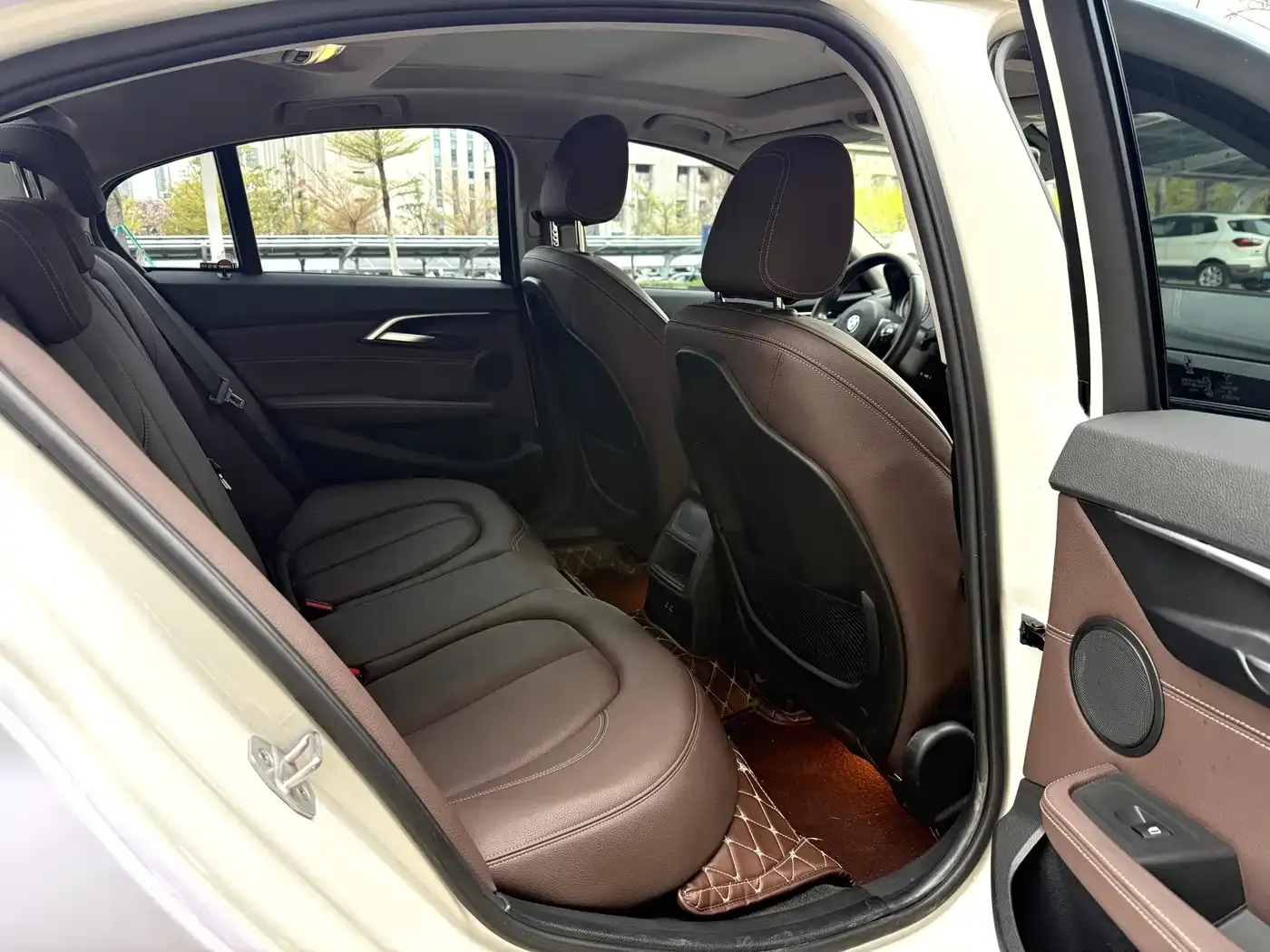 BMW 1 Series Model 120i M Sport Package 2020 — фото 14