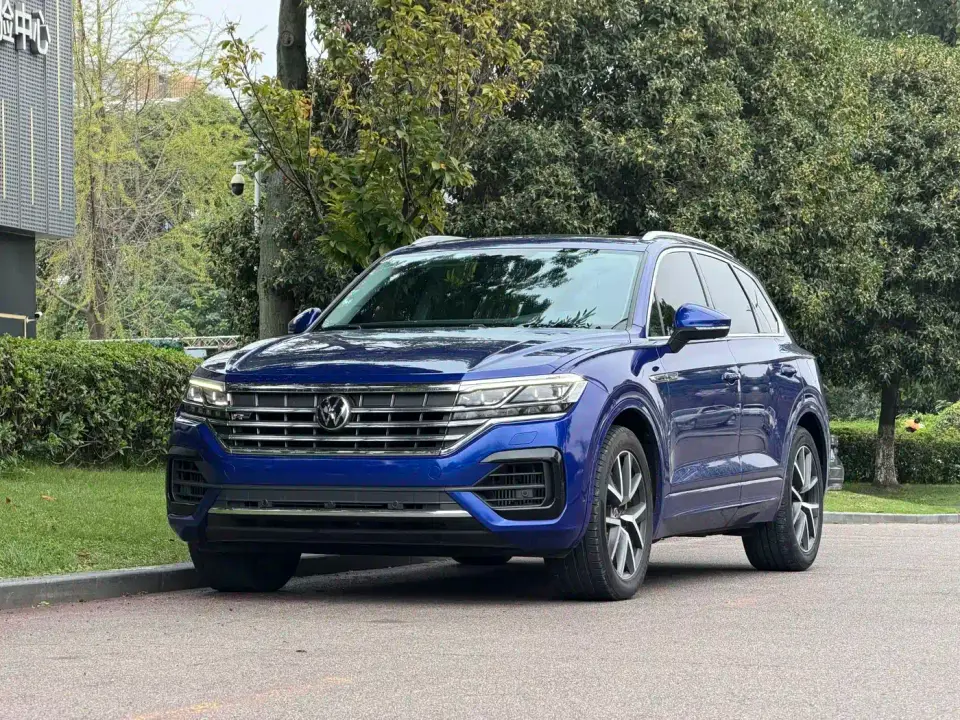 Volkswagen Touareg 3.0TSI R-Line Classic Sport Package 2021