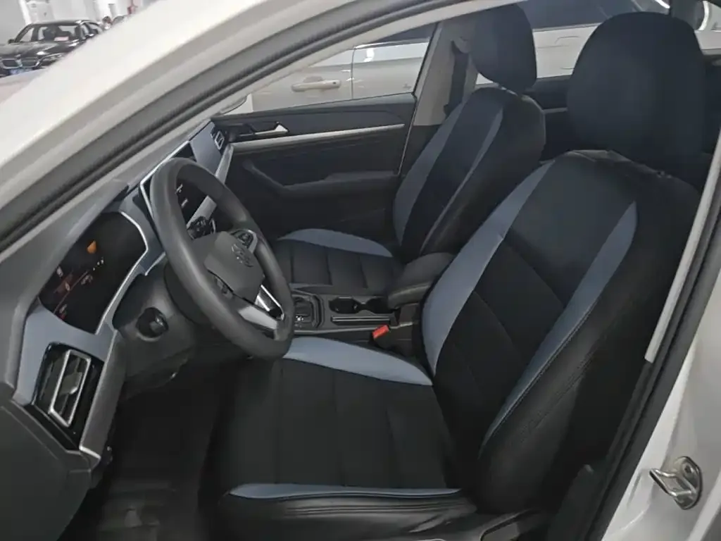 Volkswagen Lavida Model 1.5L Automatic Delight Edition 2024 — фото 14