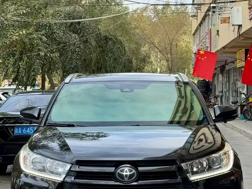 Toyota Highlander 2.0T 4WD Luxury 7-seater China VI 2020