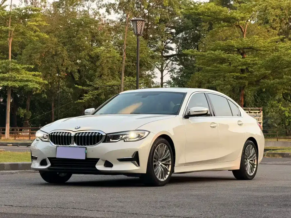 BMW 3 Series 325Li Launch Edition 2020